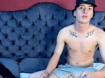 doux_amer – webcam model profile photo Image 11