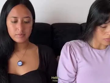 katy_and_paola chat room preview Image 18