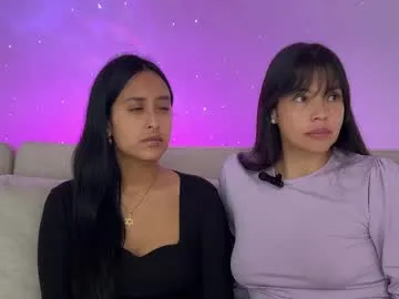 katy_and_paola chat room preview Image 3