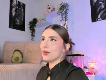 nicolesolace chat room preview Image 12