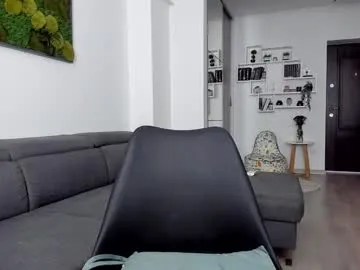 kelley_n_danny – webcam model profile photo Image 2