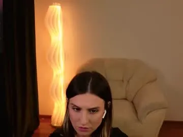 EmmaLush – webcam model profile photo Image 7