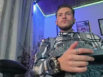 ronnie__g chat room preview Image 11