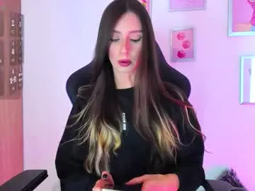 krisi_kiss – webcam model profile photo Image 15