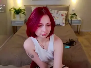 elunaseduces chat room preview Image 17