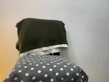 SiennaLush – webcam model profile photo Image 16