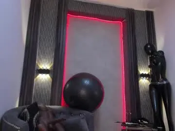 CelestialChloe chat room preview Image 7