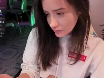 almafancy – webcam model profile photo Image 15