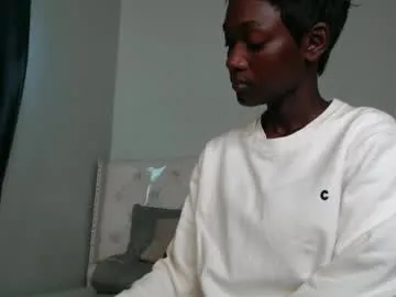 africanpetitequeen Image 16