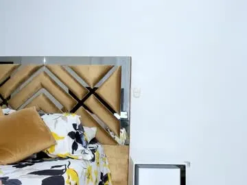 evelyne_rose – webcam model profile photo Image 11