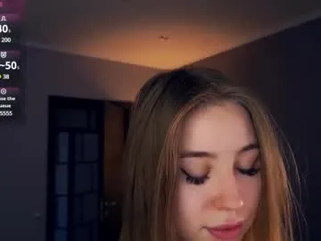 bella_hayes chat room preview Image 19