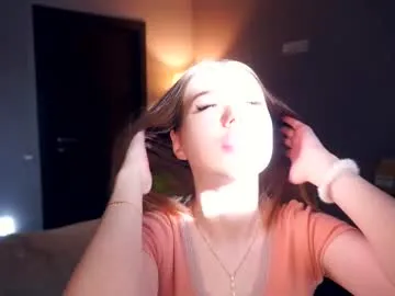 bella_hayes chat room preview Image 5