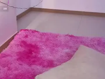 eva_zill_blossom chat room preview Image 18