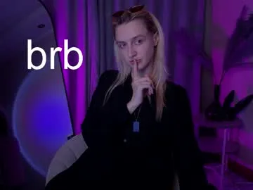 merrilyn – webcam model profile photo Image 17