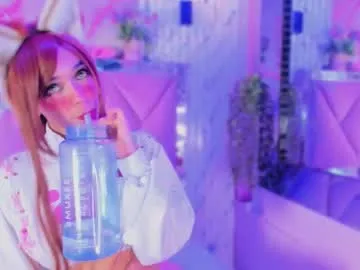 moondao – webcam model profile photo Image 14