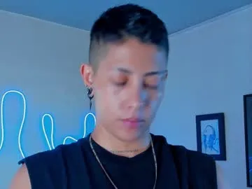 sareandrob – webcam model profile photo Image 14