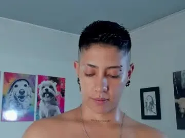 sareandrob – webcam model profile photo Image 6