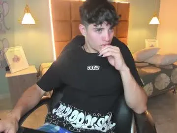 sareandrob – webcam model profile photo Image 2