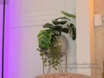 eseentea chat room preview Image 2