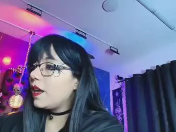 didiane_ chat room preview Image 4