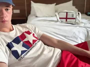 sigmasian – webcam model profile photo Image 3