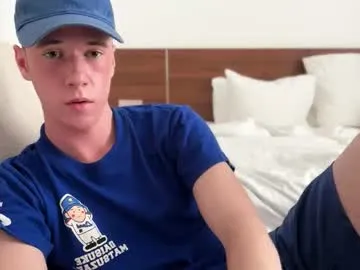 sigmasian – webcam model profile photo Image 8