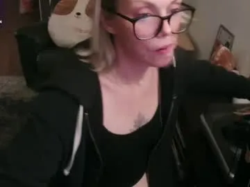 lana_fit – webcam model profile photo Image 11