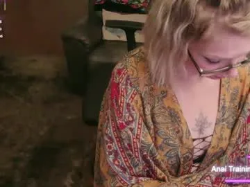 lana_fit – webcam model profile photo Image 13