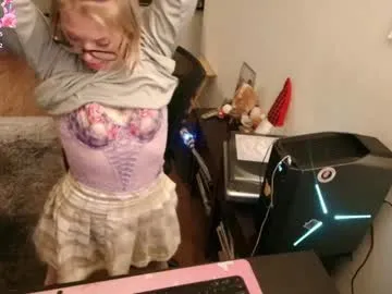 lana_fit – webcam model profile photo Image 16