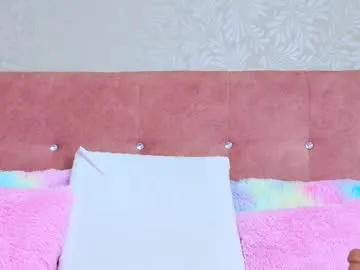 arinarhodes – webcam model profile photo Image 7