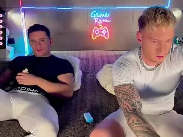 veroniqe_lounge chat room preview Image 12