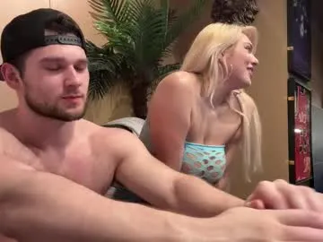 merrilyn – webcam model profile photo Image 6