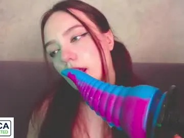 alyssa__scarlet Image 13