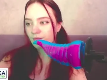 alyssa__scarlet Image 2