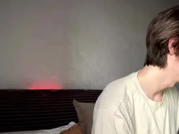 crazzy_cherry – webcam model profile photo Image 9