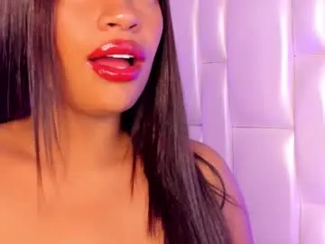 little_effy18_ chat room preview Image 19