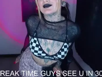 little_effy18_ chat room preview Image 13