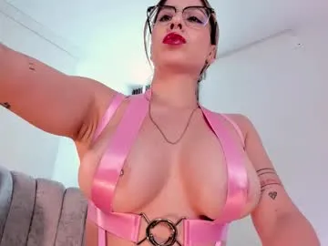 sareandrob – webcam model profile photo Image 18