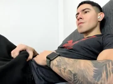 kelley_n_danny – webcam model profile photo Image 11