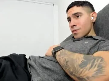 kelley_n_danny – webcam model profile photo Image 15