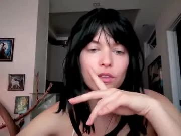 angelika_rouge Image 8