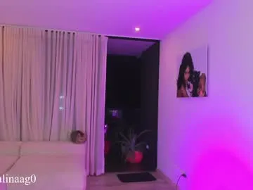 bella_hayes chat room preview Image 17