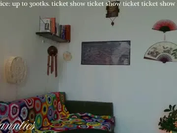 adrian_torres – webcam model profile photo Image 3