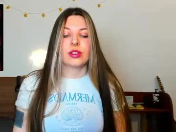 bridgetbottrell – webcam model profile photo Image 4