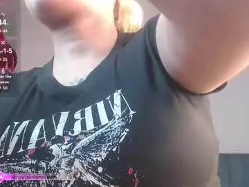 christianlevine_ chat room preview Image 19