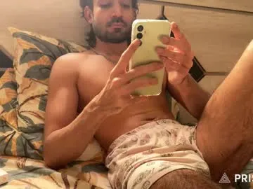 milly_shy – webcam model profile photo Image 19