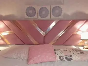 ari_sunshine chat room preview