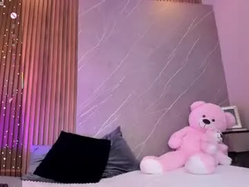 bridgetbottrell – webcam model profile photo Image 18