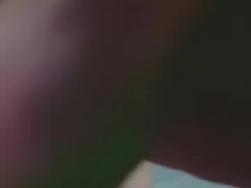 ariana_petite Image 5