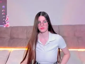 sareandrob – webcam model profile photo Image 14